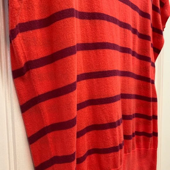 Loft Top - Picture 3 of 4